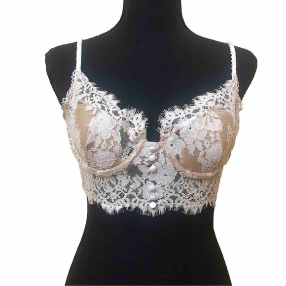 Pretty Bralette - Picture 8 of 9